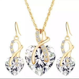 Heart shape necklace set